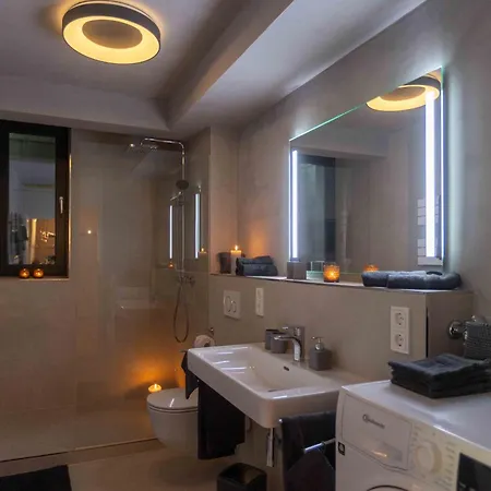 Апартаменты 3-zi-wohlfuehl-oase „down2earth“ Леонберг